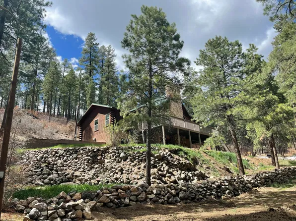 903 Sulphur Creek Rd, Jemez Springs, NM 87025