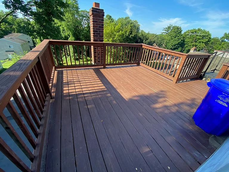 VERY private deck