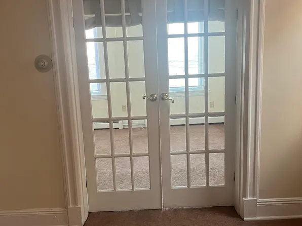 72 W 12th St Floor 2, Bayonne, NJ 07002