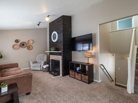 2nd image of 3330 Southdale Dr