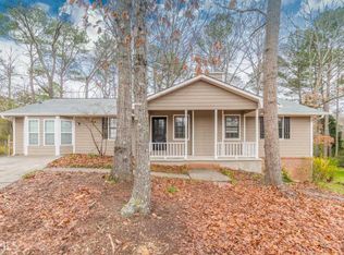 3281 Summer Wood Cir, Snellville, GA