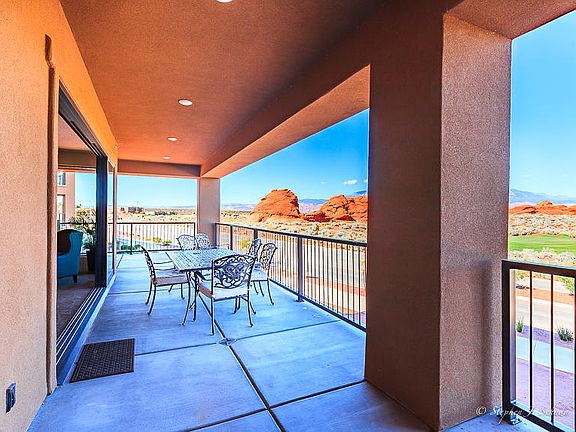 3rd image of 5260 Villas North Dr #3-104