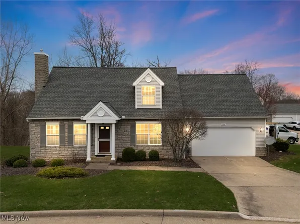 6510 Grove Ln #52, Parma, OH 44134