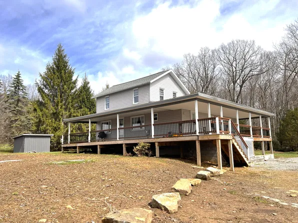 7546 Sulgar Rd, Reynoldsville, PA 15851