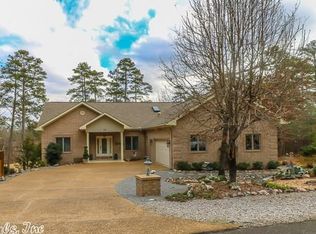 11 Vuelta Ln, Hot Springs Village, AR 71909