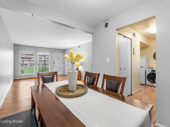 1970 Goldsmith Ln #A4, Louisville, KY 40218