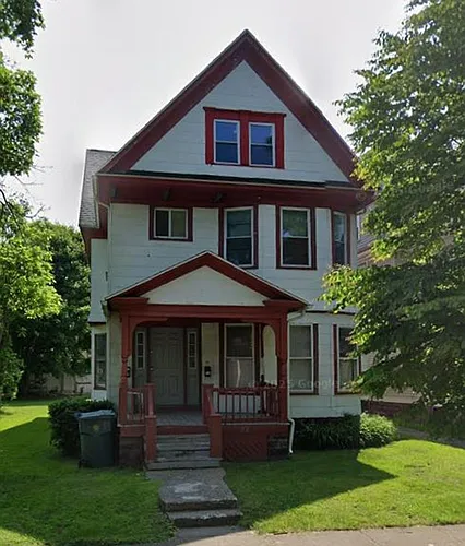 12 Madison St Photo 1