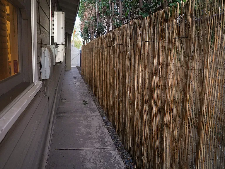 4062 Cherokee Ave — Photo 18