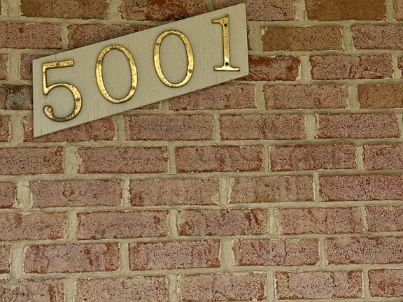 3rd image of 5001 Cheyenne Dr