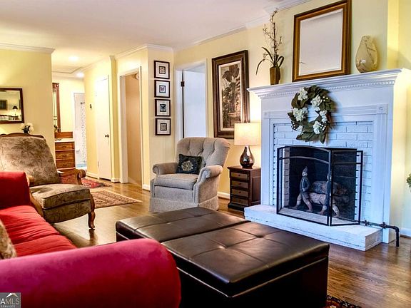 5th image of 849 Bobbin Mill Rd