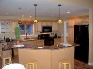 2851 N Taylor Dr, Sheboygan, WI 53085