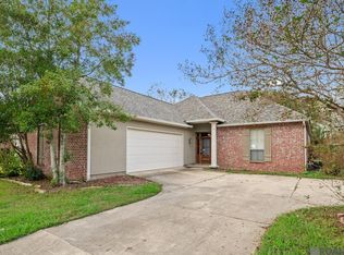 6683 Sandy Creek Ln, Zachary, LA 70791