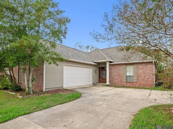 6683 Sandy Creek Ln, Zachary, LA 70791