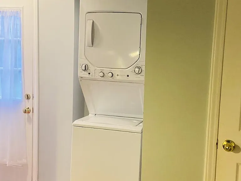 Brand new washer/dryer 1/2/22
