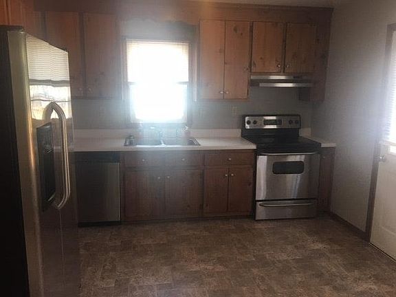 2nd image of 8907 Firethorne Ln