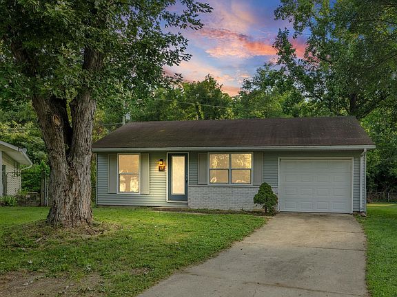 2nd image of 65 Creekview Ct