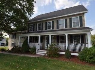 46 Duncan Farms Rd, Manchester, NH 03102