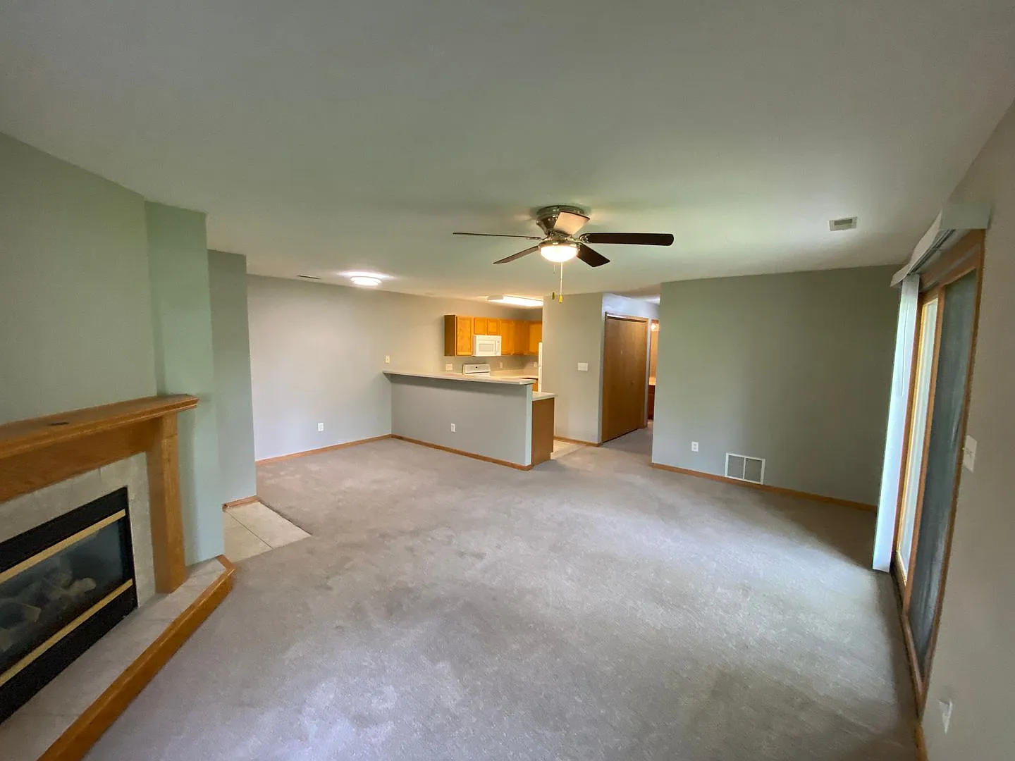 Ashworth Dr. Apartments — Photo 2