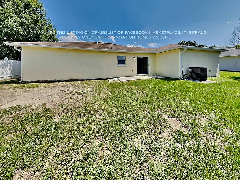 703 Martin Ln — Photo 16