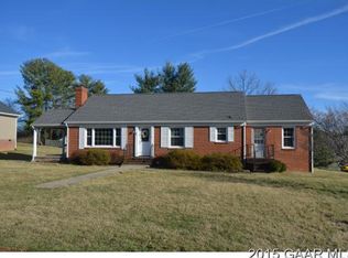 7 Avon Ave, Waynesboro, VA 22980
