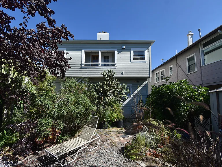 685 Fairview St #685 — Photo 3