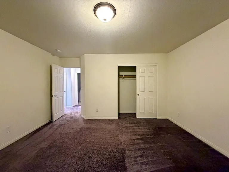 5844 Middle Rock St — Photo 34
