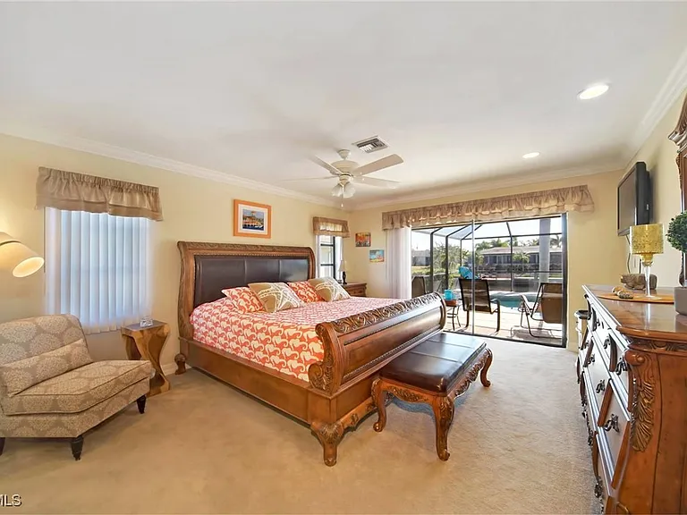 1704 Savona Pkwy — Photo 10