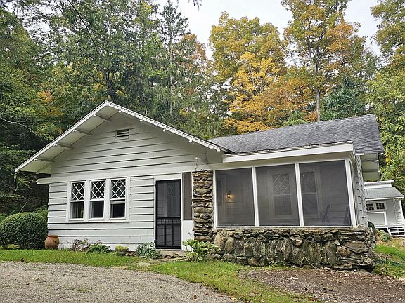 2nd image of 425 Redding Rd