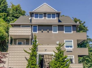 1640 SW Montgomery St APT B, Portland, OR 97201