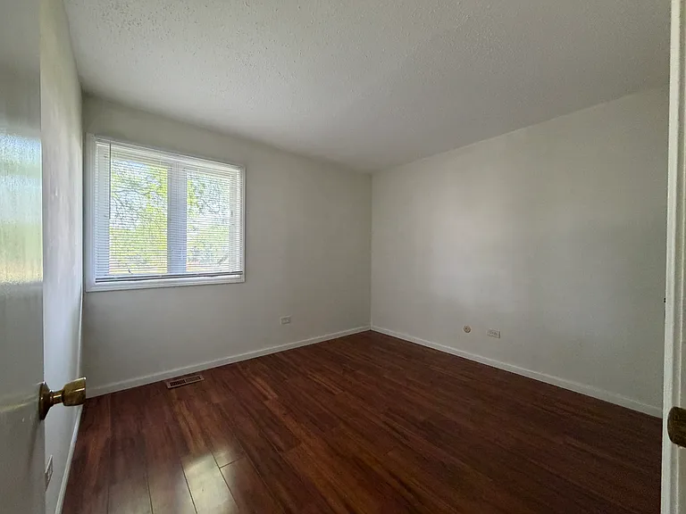 950 Inverrary Ln — Photo 8