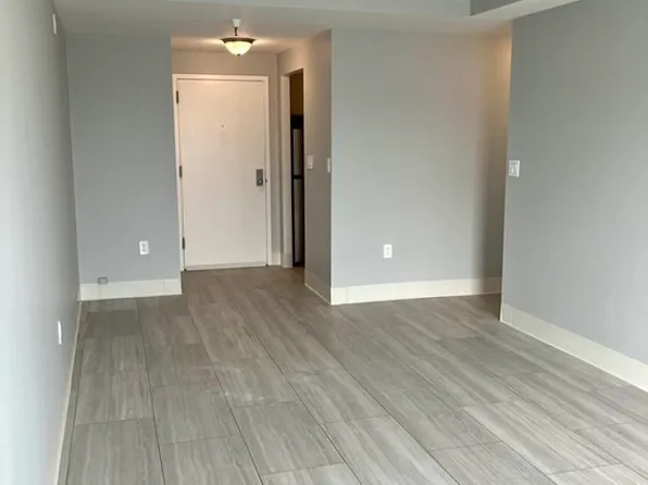 750 Davol St Unit 517, Fall River, MA 02720