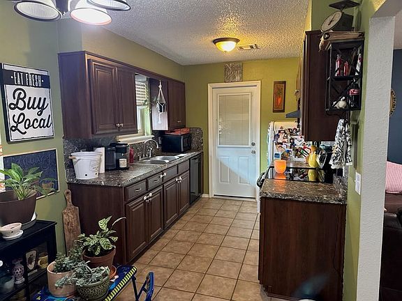 4th image of 20061 Palmer Rd