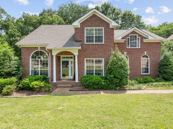 7129 Forrest Oaks Dr, Nashville, TN 37221