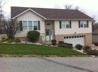 112 Westgate Dr, Wheeling, WV