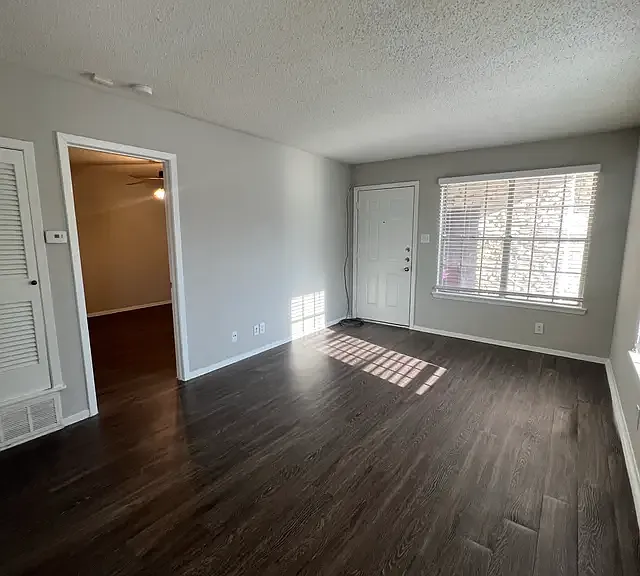 The Rosedale — Photo 10