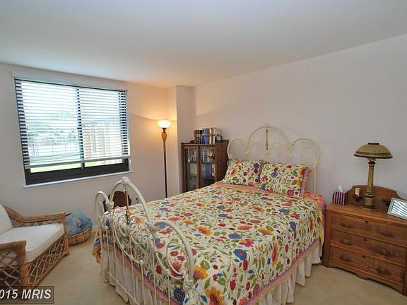 Second bedroom