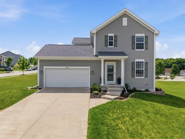 2518 Marie CIRCLE, Waukesha, WI 53189