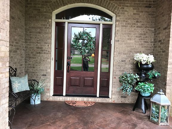 2nd image of 709 Keeneland Way