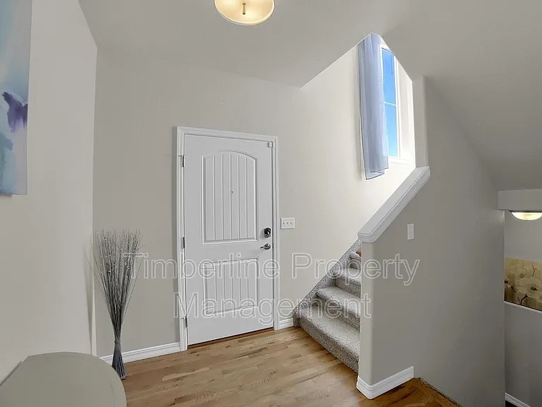 10056 Edgemont Ranch Ln — Photo 5