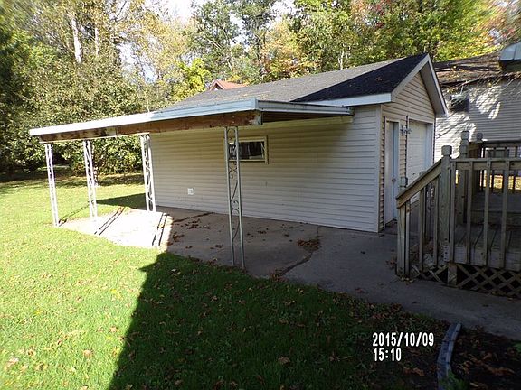4th image of 304 46th Ave