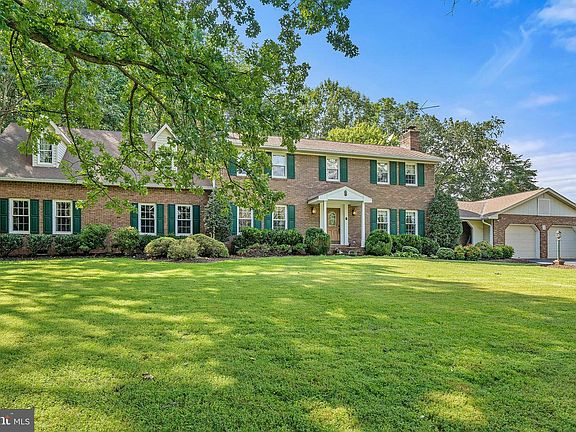 5th image of 7750 Churchill Ct