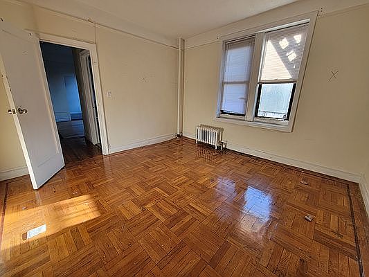 5th image of 3230 93rd St #B1