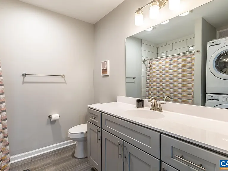 1329 Riverdale Dr #4 — Photo 15