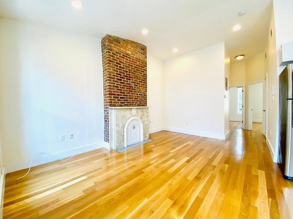 1st image of 576 Marcy Ave #3B