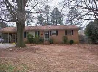 1762 Cameron Rd, Lincolnton, NC 28092