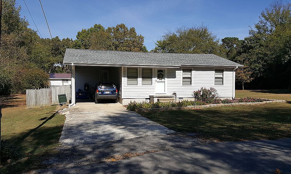 1st image of 1215 6th St