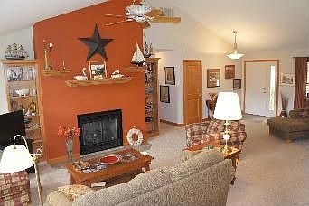 1st image of 6475 E North Dr
