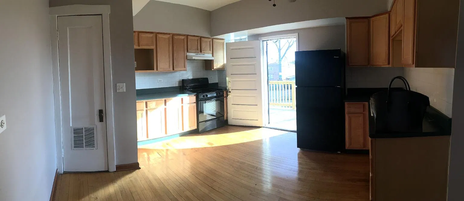 2 bed, 800 sqft, $1,800 — Photo 1