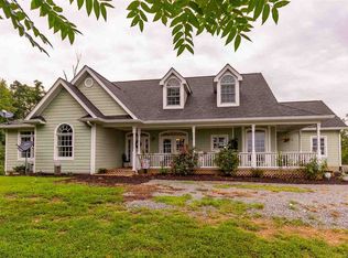 300 King Rd, Tazewell, TN 37879