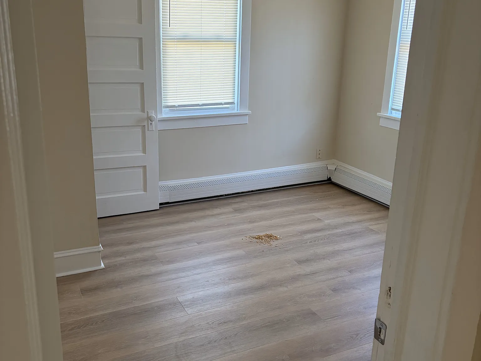 3 bed, 1444 sqft, $2,300 — Photo 3